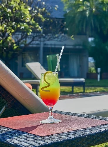 Poolside Social Hubs